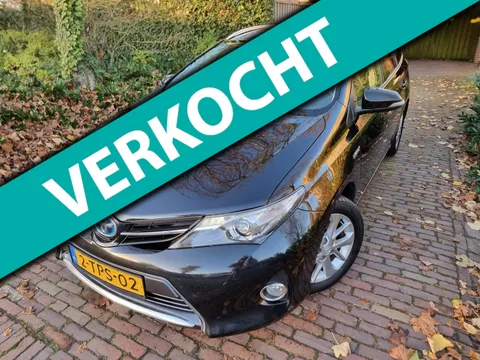 Toyota Auris Touring Sports 1.8 Hybrid Lease Panoramadak