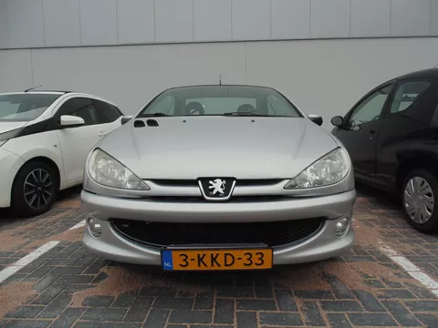 Peugeot 206 CC 1.6-16V trekha airco apk 06-2026