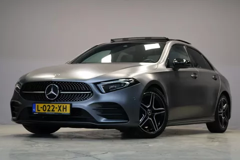 Mercedes-Benz A-klasse 180 Business Solution AMG Night Upgrade |Pano|Memory