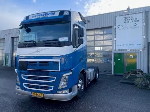 Volvo FH 12.420 Globetrotter, new ADR/VLG 11/2026, garner Denver compressor,Alcoa's,Gen 2 tacho,light concept