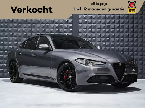 Alfa Romeo Giulia 2.0T Super | Pano | 19"| Side | ACC | Memo | Camera |