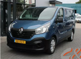 Renault Trafic 1.6 dCi T27 L1H1 Turbo2 Energy airco navi 3 zits zijschade