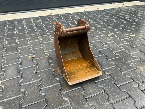 te koop graafbak minigraver