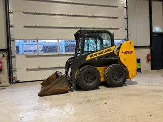 New Holland L213 schranklader/wiellader