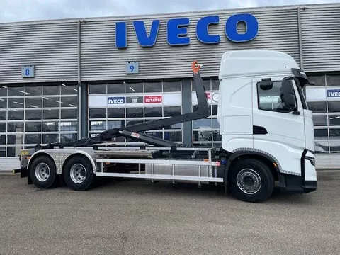 Iveco S-WAY 570 570 6x2 hooklift 30 ton
