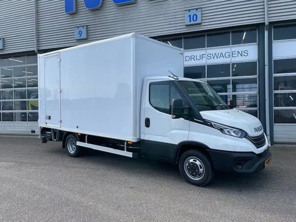 Iveco Daily 40C16 A8 bakwagen met lift Euro 6