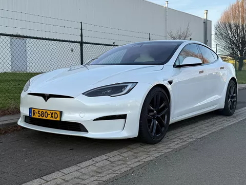 Tesla Model S Plaid Enhanced Autopilot Trekhaak