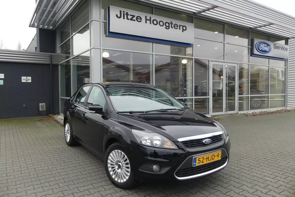 Ford Focus 1.6 Titanium TREKHAAK AFNEEMBAAR (1.200KG), CRUISE, CLIMA, VOORRUITVERWARMING,  ELEKT. RAMEN, DEALER ONDERHOUDEN, D.RIEM VERVANGEN, 68.851KM