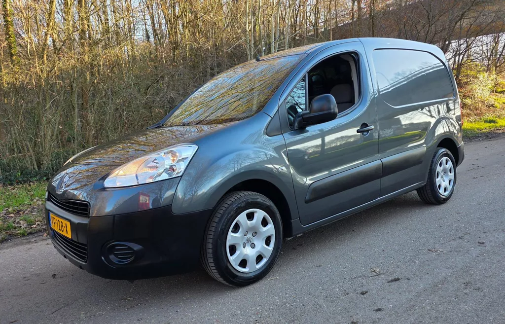 Peugeot Partner 1.6 HDI NL Auto ! Marge ! 105.060 KM !