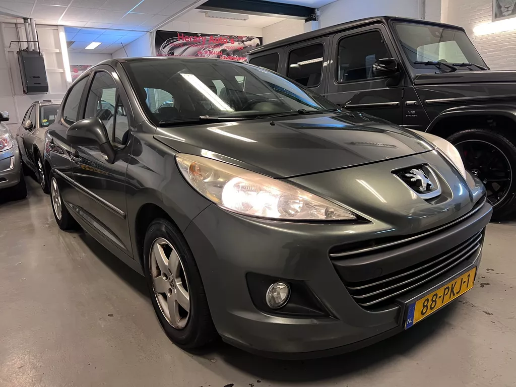 Peugeot 207 1.6 HDiF Style 5-Doors Clima Euro-5
