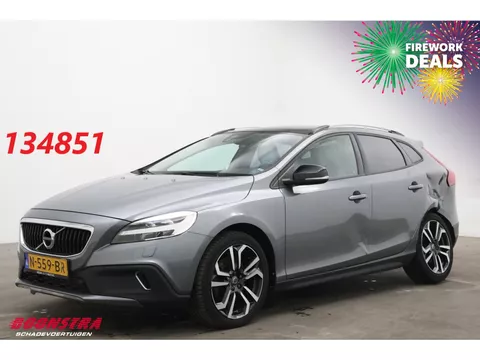 Volvo V40 Cross Country 2.0 T3 Momentum LED Memory Leder Navi Camera SHZ PDC AHK