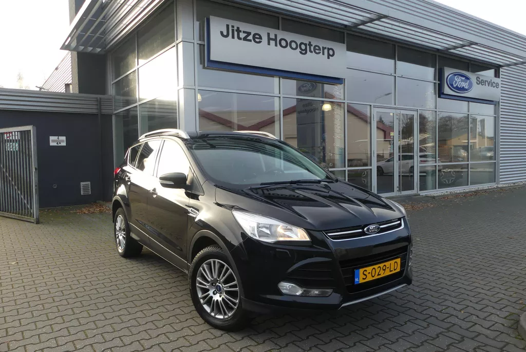 Ford Kuga 1.6 Titanium TREKHAAK (2.000KG), WINTER PACK, CRUISE, CLIMA, BLUETOOTH, 139.340KM
