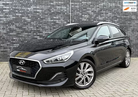 Hyundai I30 Wagon 1.4 T-GDI Premium Automaat|Camera|Carplay|LKAS|Trekhaak mogelijk!!!