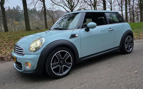 Mini Mini 1.6 One Xenon - Leder - Panoramadak - NL Auto -