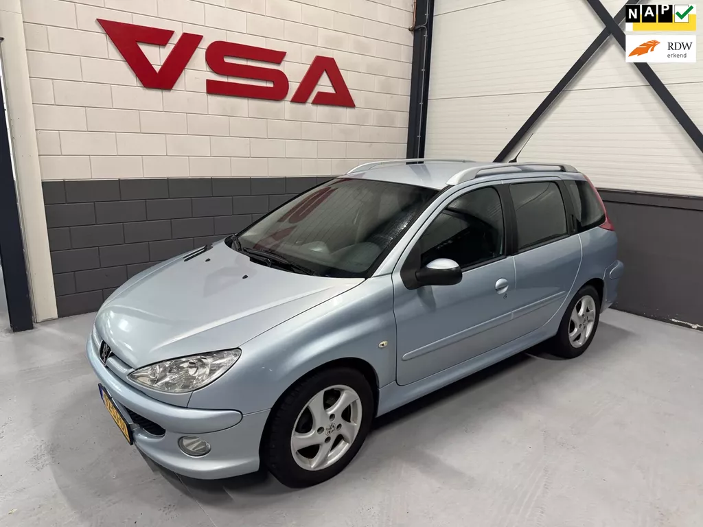 Peugeot 206 SW 1.4-16V Air-line 3, Airco, Nieuw APK,nieuw uitlaat etc.