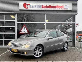 Mercedes-Benz C-klasse Sportcoup&eacute; 180 K. /Cruise/Sport interieur/Navigatie/Achteruitrij camera/ 169.704 KM NAP/