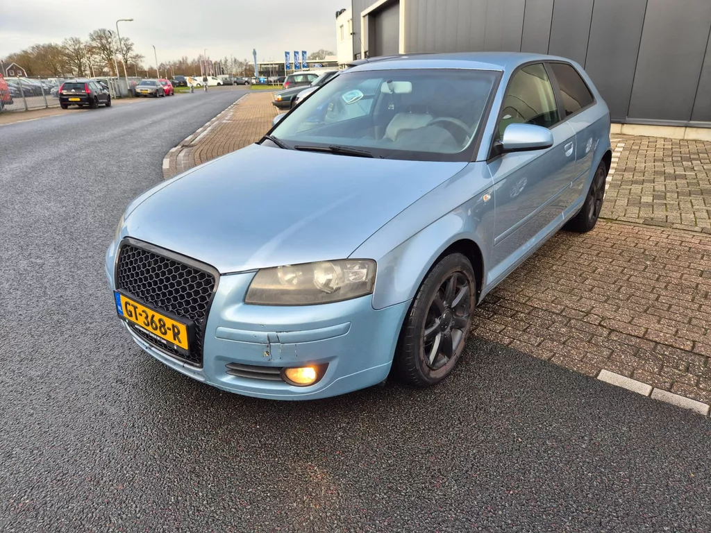 Audi A3 1.6i Clima Leer Navi Nieuwe Apk 02-27
