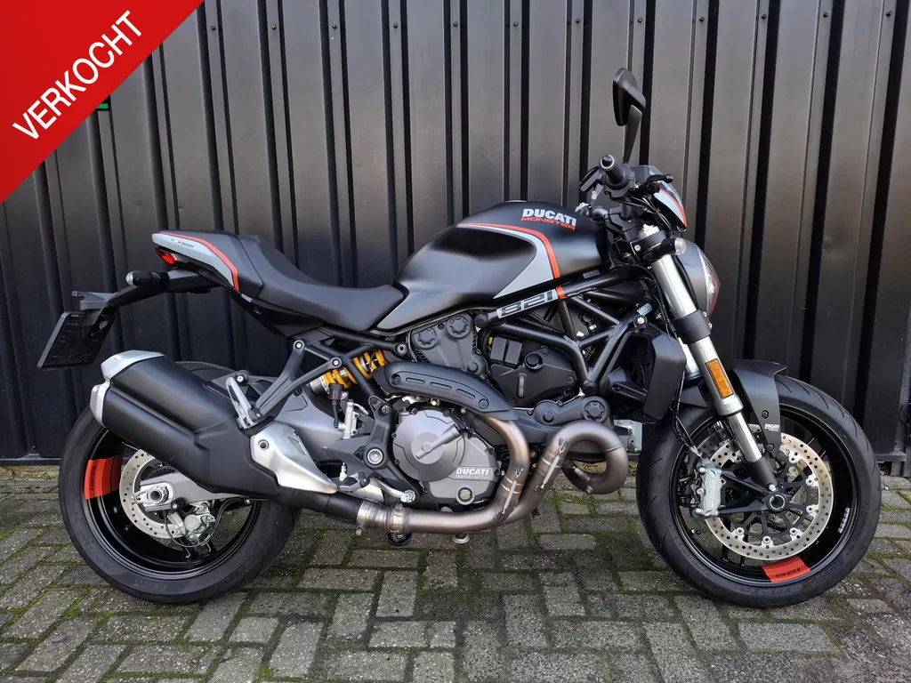 Ducati Monster 821 Stealth