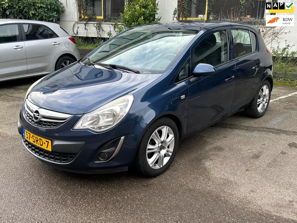 Opel Corsa 1.4-16V Edition / Airco