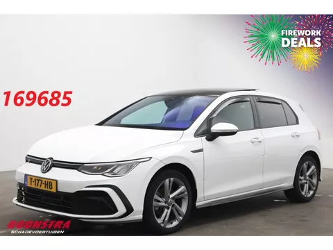 Volkswagen Golf 1.5 eTSI DSG R-Line Virtual ACC Navi Camera LRHZ