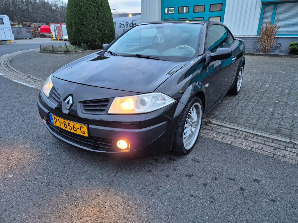 Renault M&eacute;gane Coup&eacute;-Cabriolet 1.6-16V Tech Line Coupe Cabrio Airco Apk10-26