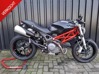 Ducati Monster 796