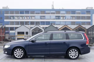 Volvo V70 D2 Summum Automaat