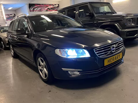 Volvo V70 2.0 D3 Polar+ Kombi Navi Leder BJ-16 EURO-6