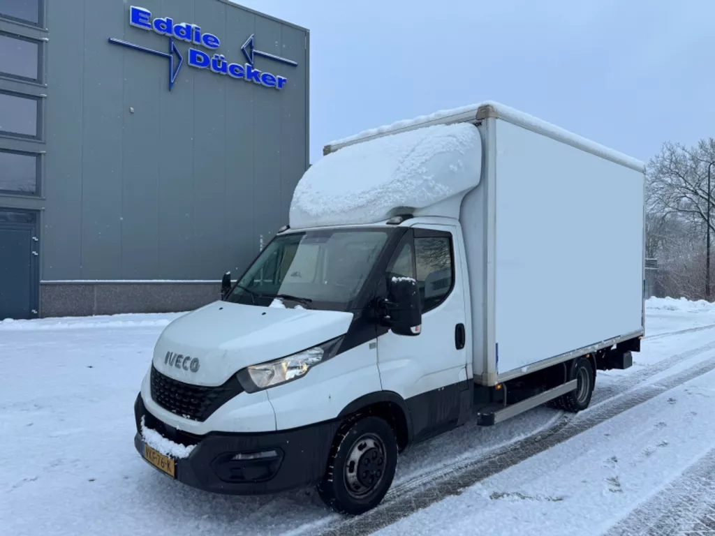 Iveco 40C18 EURO 6 / MANUAL