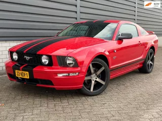 Ford USA Mustang 4.6 V8 GT AUTOMAAT LEER 305PK APK