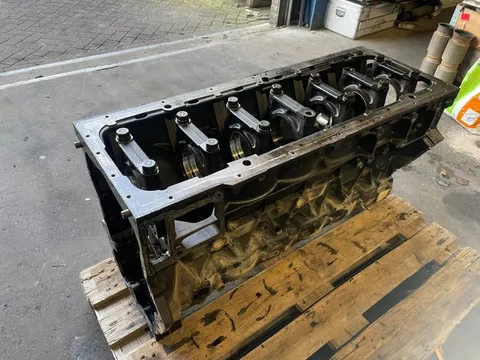 MAN 51.01101-1074 CYLINDERBLOCK D2676 LF53