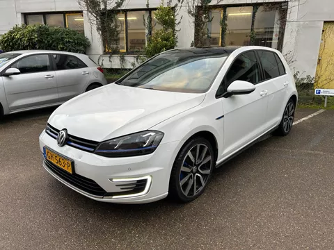 Volkswagen Golf 1.4 TSI GTE / Full options / Goed onderhouden