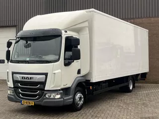 DAF LF 230 FA / 6 cilinder / 2022 / Dhollandia Laadklep - Lift - LBW / 728 cm laadbak / Tyres 100% / NL Truck