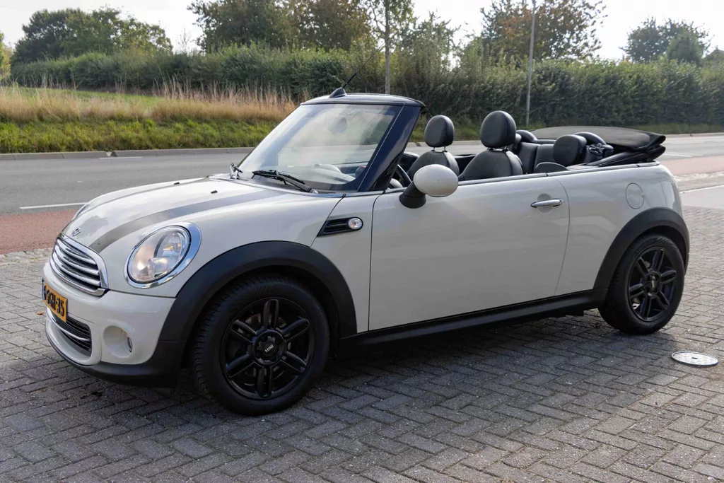 Mini Mini Cabrio 1.6 Cooper Chili