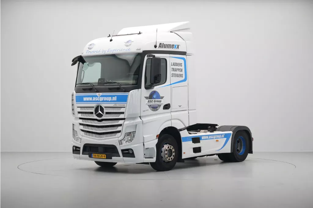 Mercedes-Benz Actros 1845