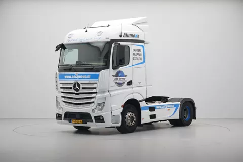 Mercedes-Benz Actros 1845