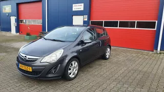 Opel Corsa 1.4-16V Edition NIEUWE KETTING AIRCO 5 DEURS TREKHAAK