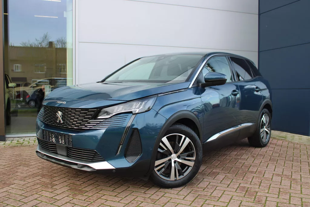 Peugeot 3008 1.2 PureTech 130pk Allure Airco Navi Camera Carplay Zeer mooi