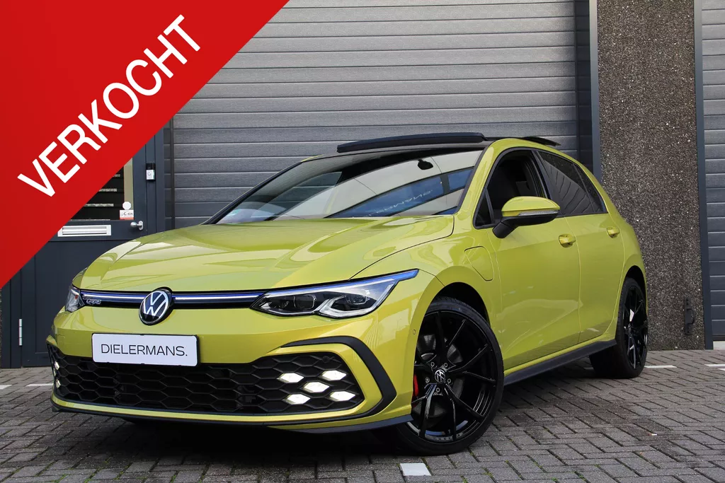 Volkswagen Golf 1.4 eHybrid GTE Full option | Pano | Head up | IQ | LED verstralers | 19' Estoril | Stoelverwarming | Camera's | Parkeersensoren | Carplay |