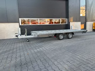 Hapert autotransporter/autoambulance