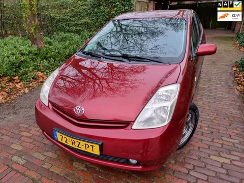 Toyota Prius 1.5 VVT-i Bns Navi/JBL/Pdc/Keyless