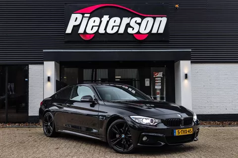BMW 4-serie Coup&eacute; 420i M-Pakket NAP FACELIFT LEDER XENON