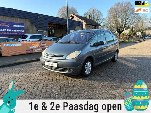 Citroen Xsara Picasso 1.8i-16V Diff&eacute;rence 2 NIEUWE APK!