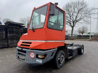 Terberg YT180 TERMINAL