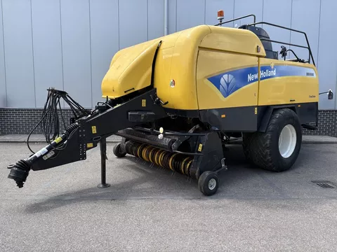 New Holland BB9080 GROOTPAKPERS