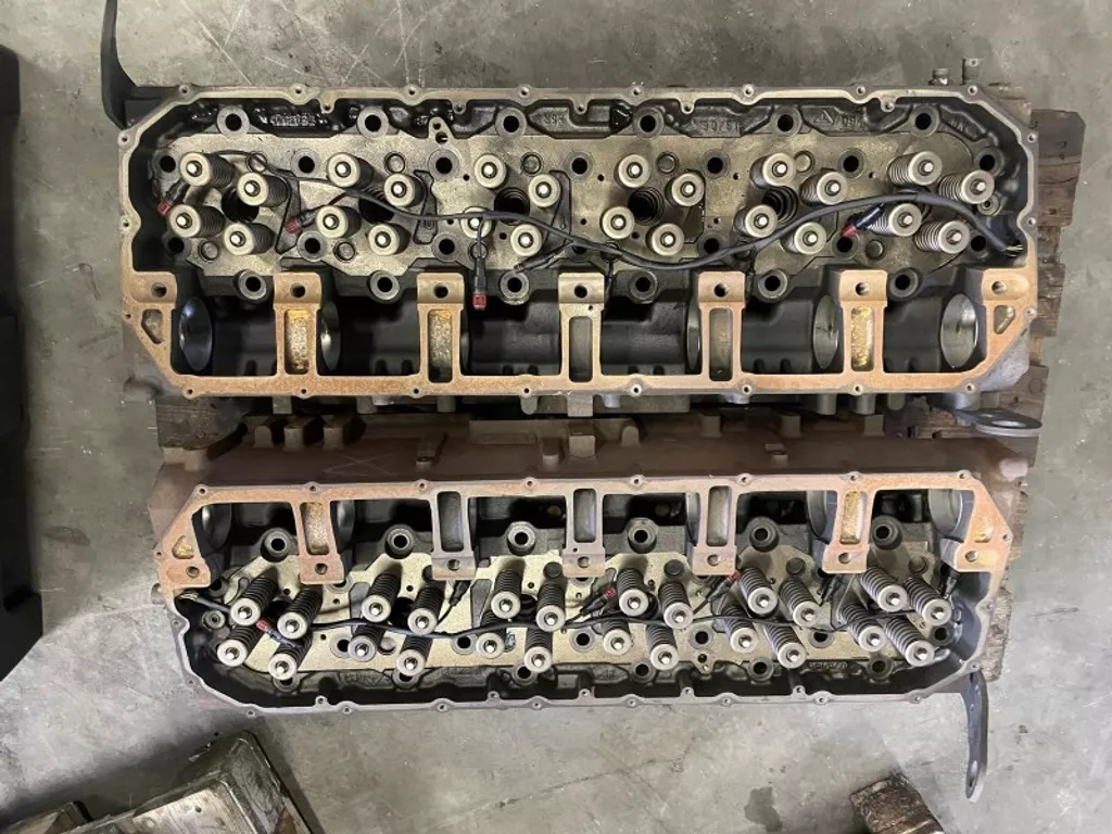 Iveco 504077543 / 504116566 CYLINDER HEAD CURSOR 10