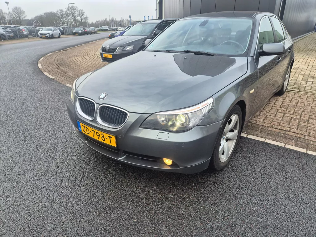 BMW 5-serie 525i 6cil Automaat EXE Leer Navi Nap