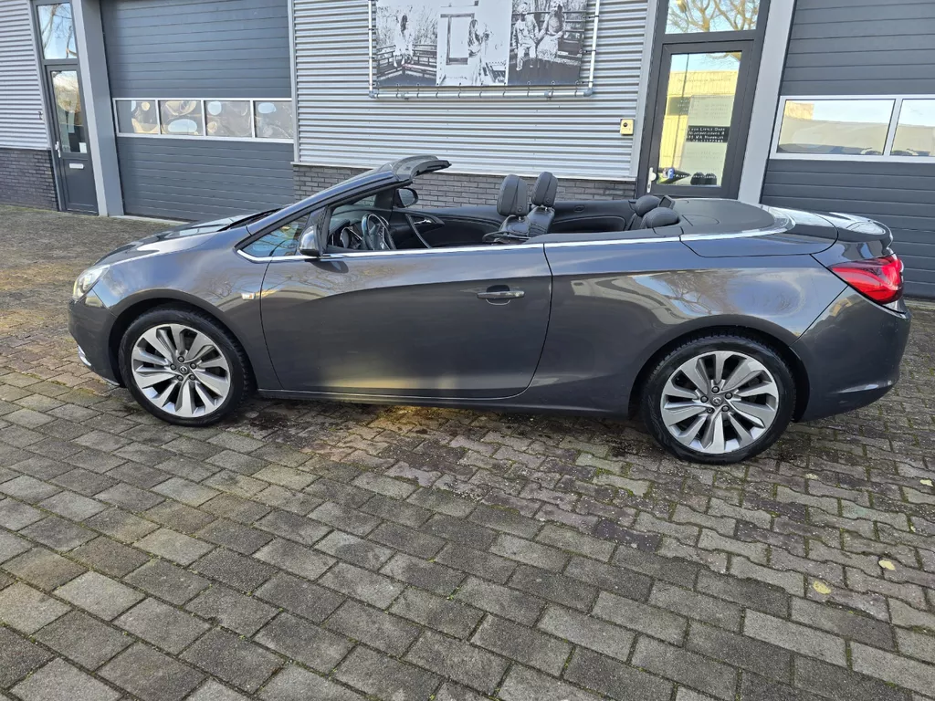 Opel Cascada 1.6 TURBO COSMO
