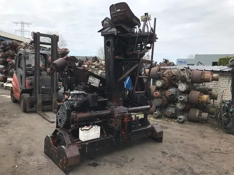 Trailer HIAB TRAILER-KRAAN / KRAAN-TRAILER (DEUTZ ENGINE IS SOLD)