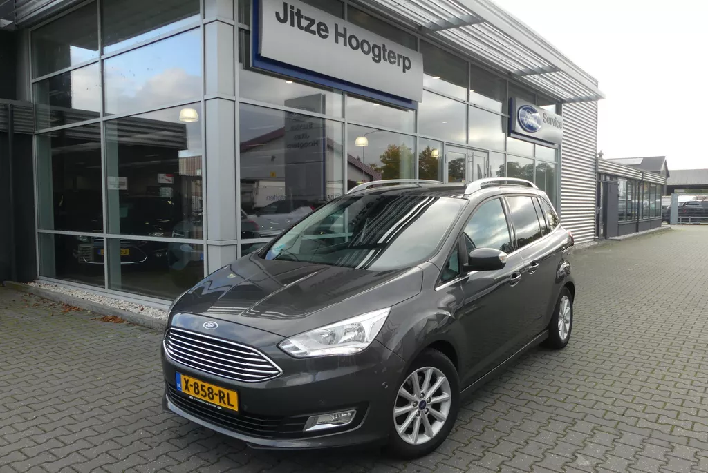 Ford Grand C-Max 1.5 Titanium 7p. CRUISE, CLIMA, TREKHAAK (1.300KG), WINTER PACK, CAMERA, PDC V&amp;A, NAVI, APPLE CARPLAY, 119.132KM